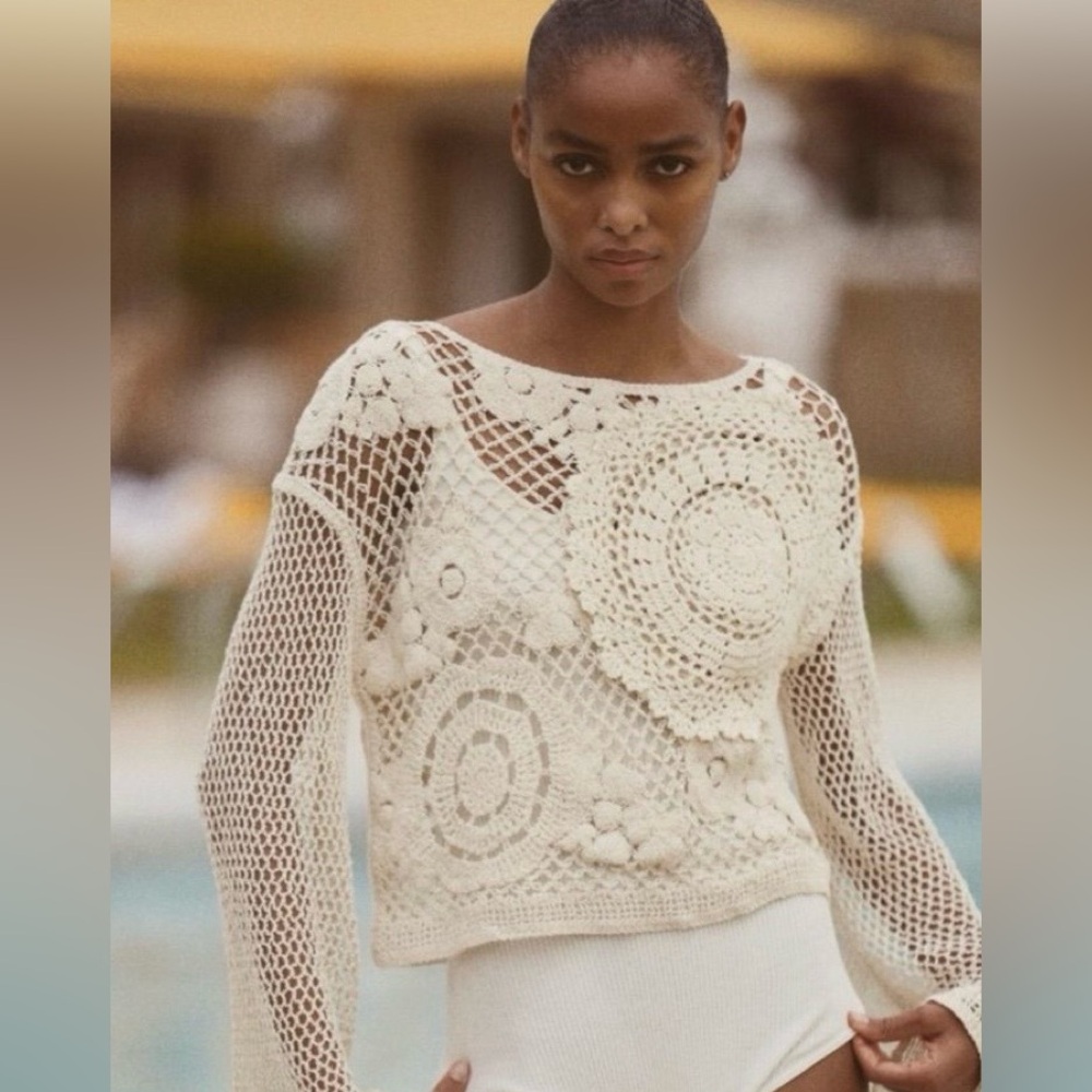 Zara Cream Crochet Knit Long Sleeve Top